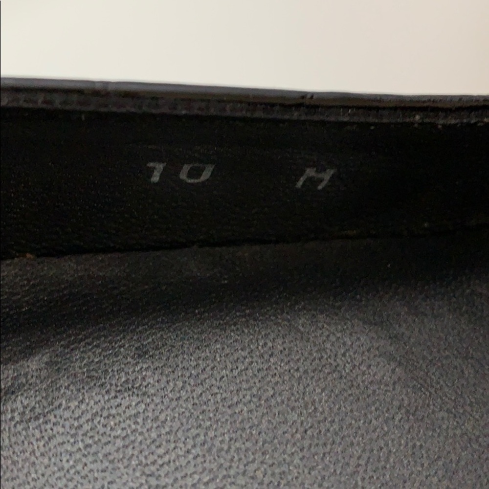 ❌SOLD❌Stuart Weitzman heels - Picture 7 of 8